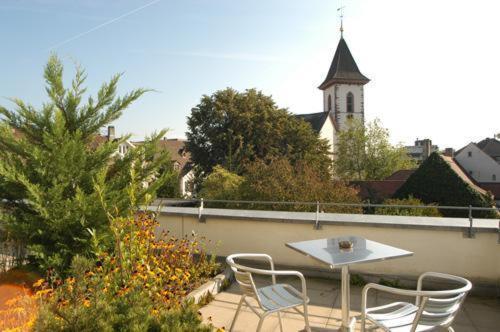 Hotel Mariotto Am Burghof Леррах Екстер'єр фото
