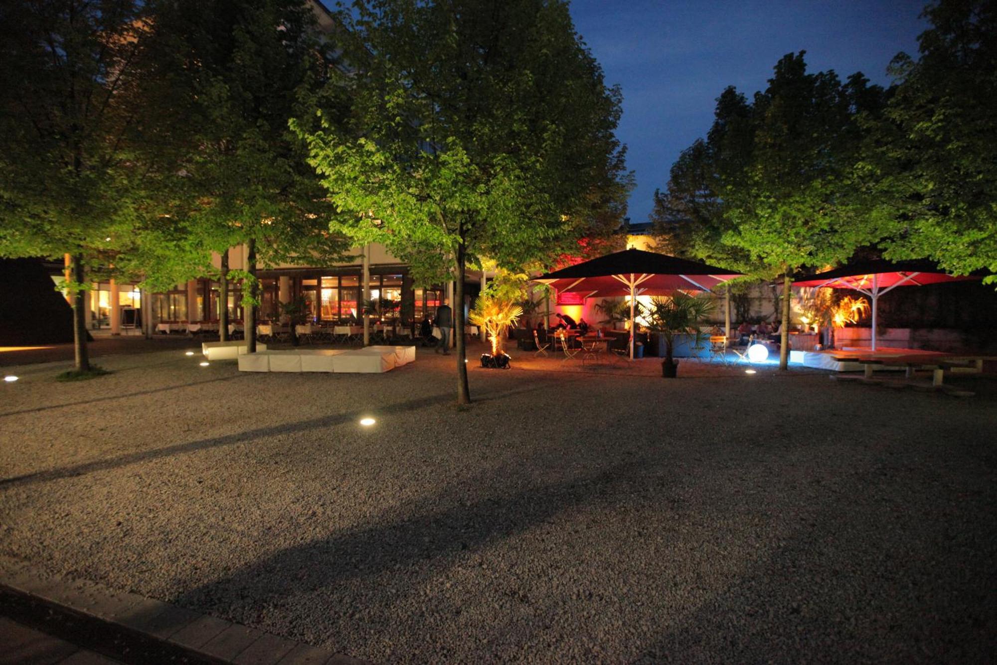 Hotel Mariotto Am Burghof Леррах Екстер'єр фото